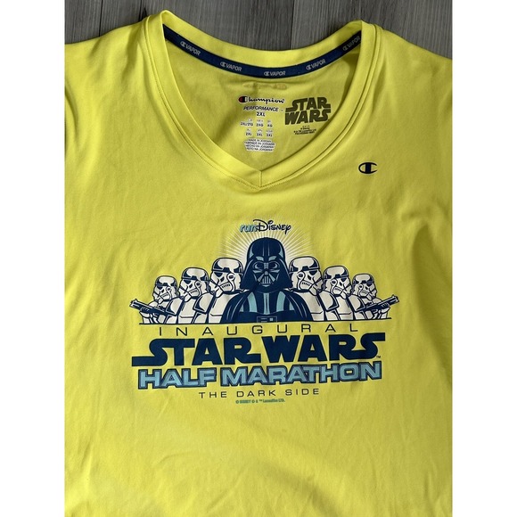 Rare RUN DISNEY STAR WARS HALF MARATHON Shirt Size 2XL Women's Yellow Activewear - Picture 2 of 5